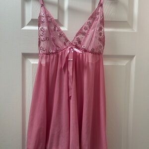 -SOLD Elegant Pink Lace Nightgown